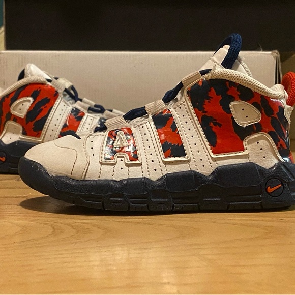Nike Air Uptempo Red White Navy Sneakers with Bold Design - Picture 3 of 10